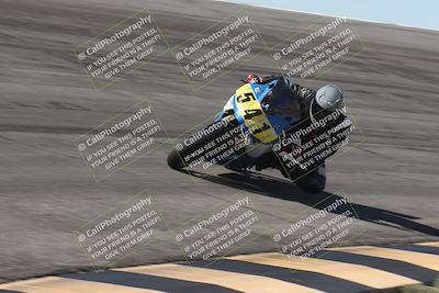 media/Oct-13-2025-Moto Forza (Mon) [[a66d839500]]/3-B Group/Session 2 (Bowl)/